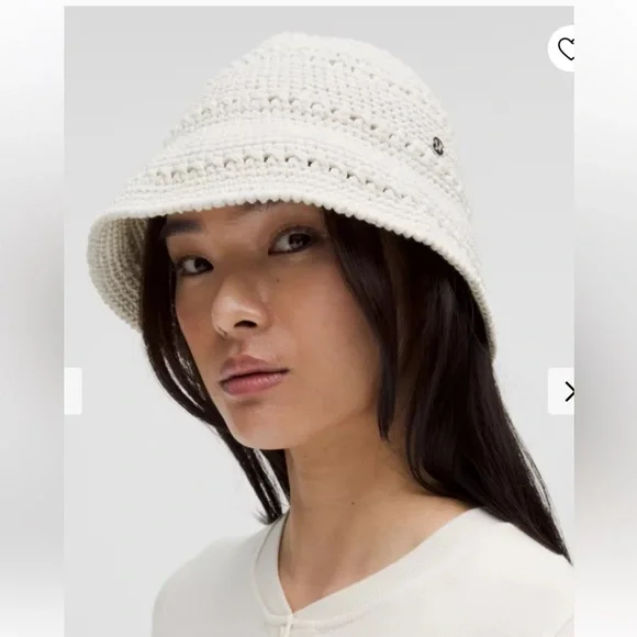 Lululemon Athletica Cream Crochet Bucket Hat☀️SOLD OUT🌴 - Picture 1 of 6